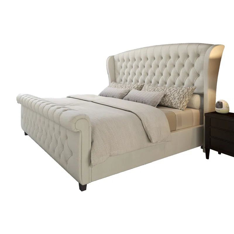 Robin Tufted Upholstered Bed