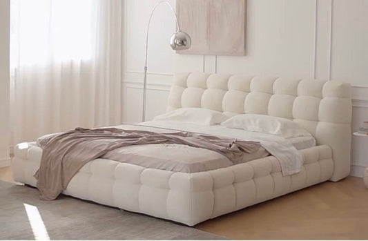Super cozy Luxury upholstered Bed