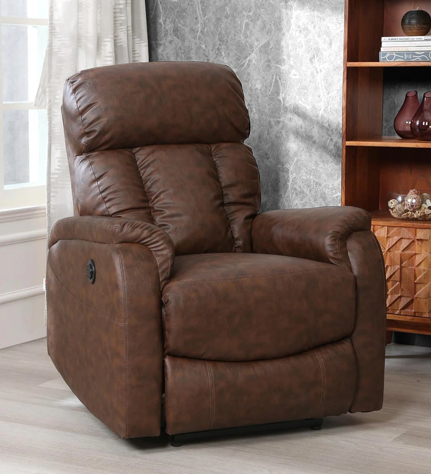 Vintter Single Leatherette Recliner - On Wood Products